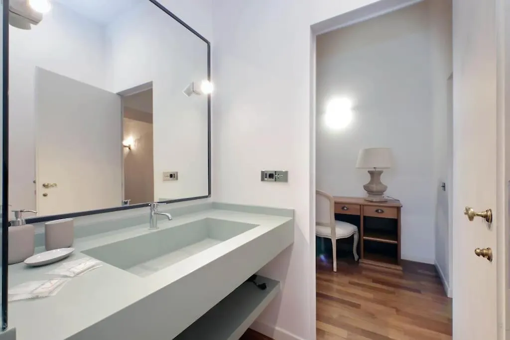 Lungaretta Apartment Rome